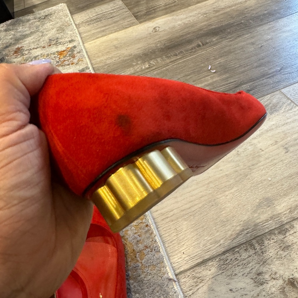 Salvatore Ferragamo Red Suede Pointed-Toe Flats - Picture 5 of 5